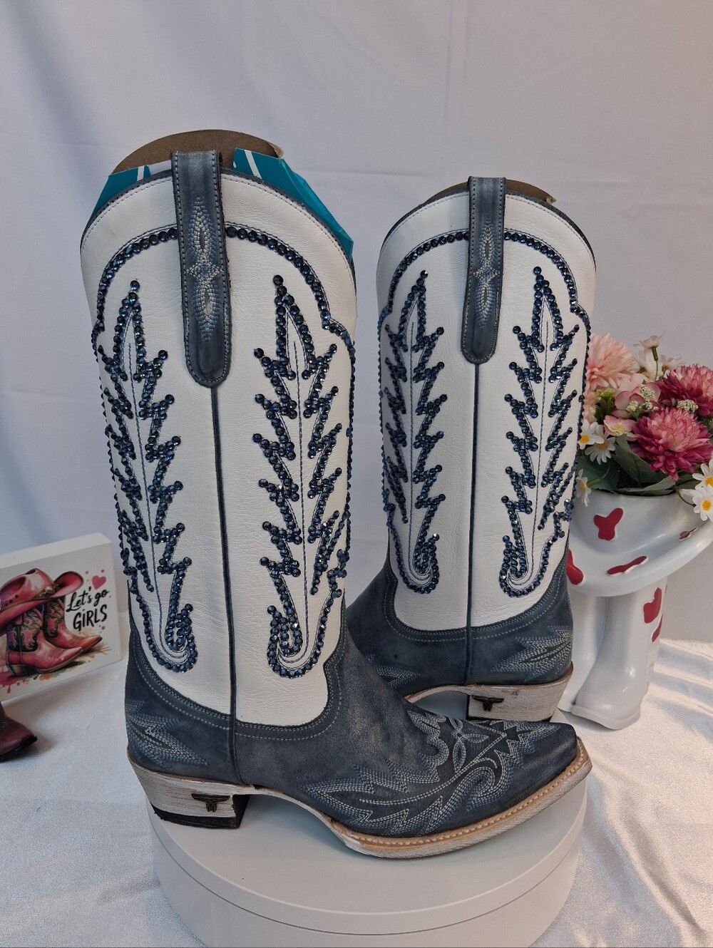 New LANE Lexington Cowgirl Boots W/ SWAROVSKI Crystals 7.5 - Picture 5 of 10